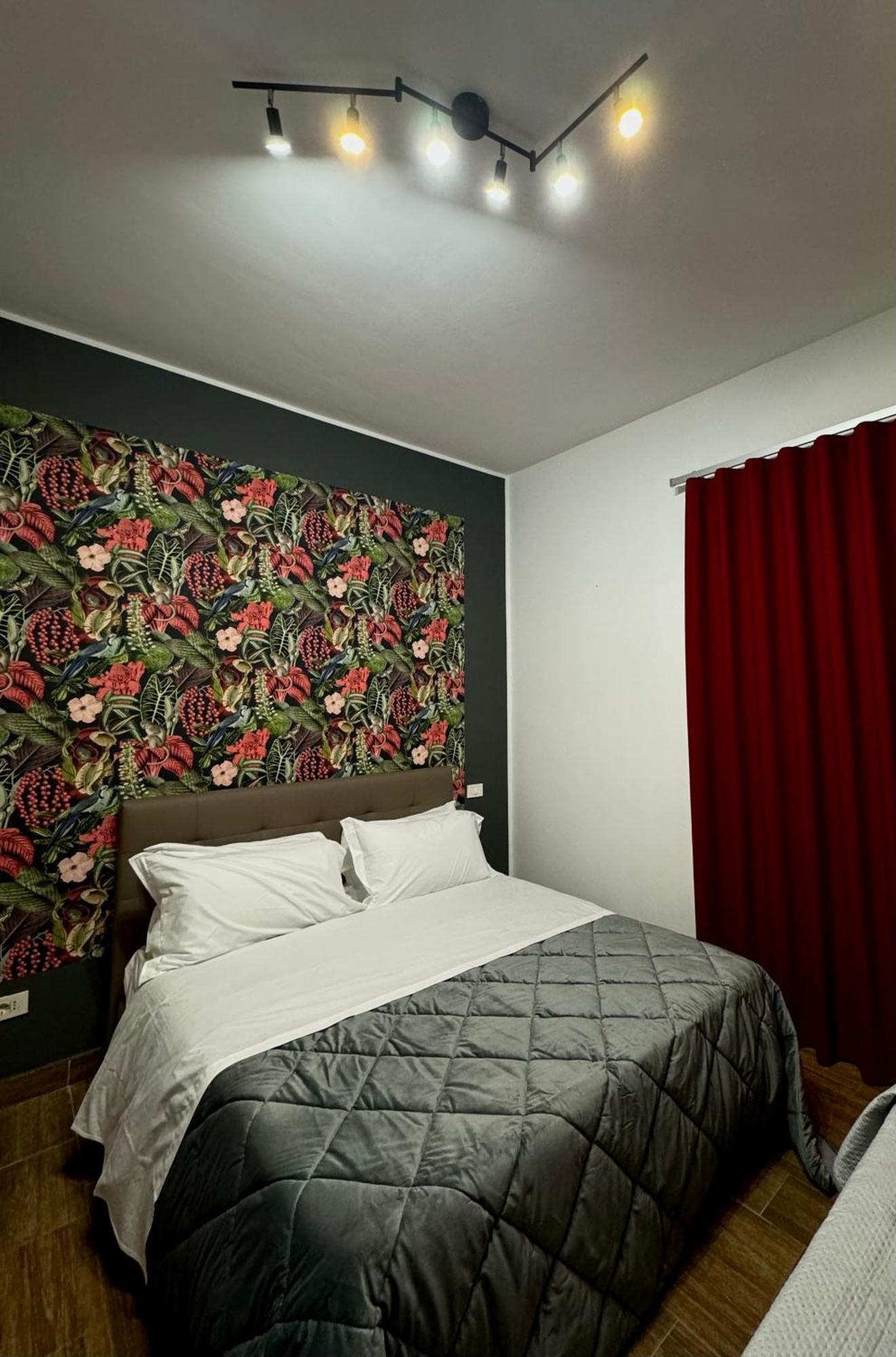 Enotria Bnb Bed & Breakfast Reggio di Calabria Eksteriør bilde