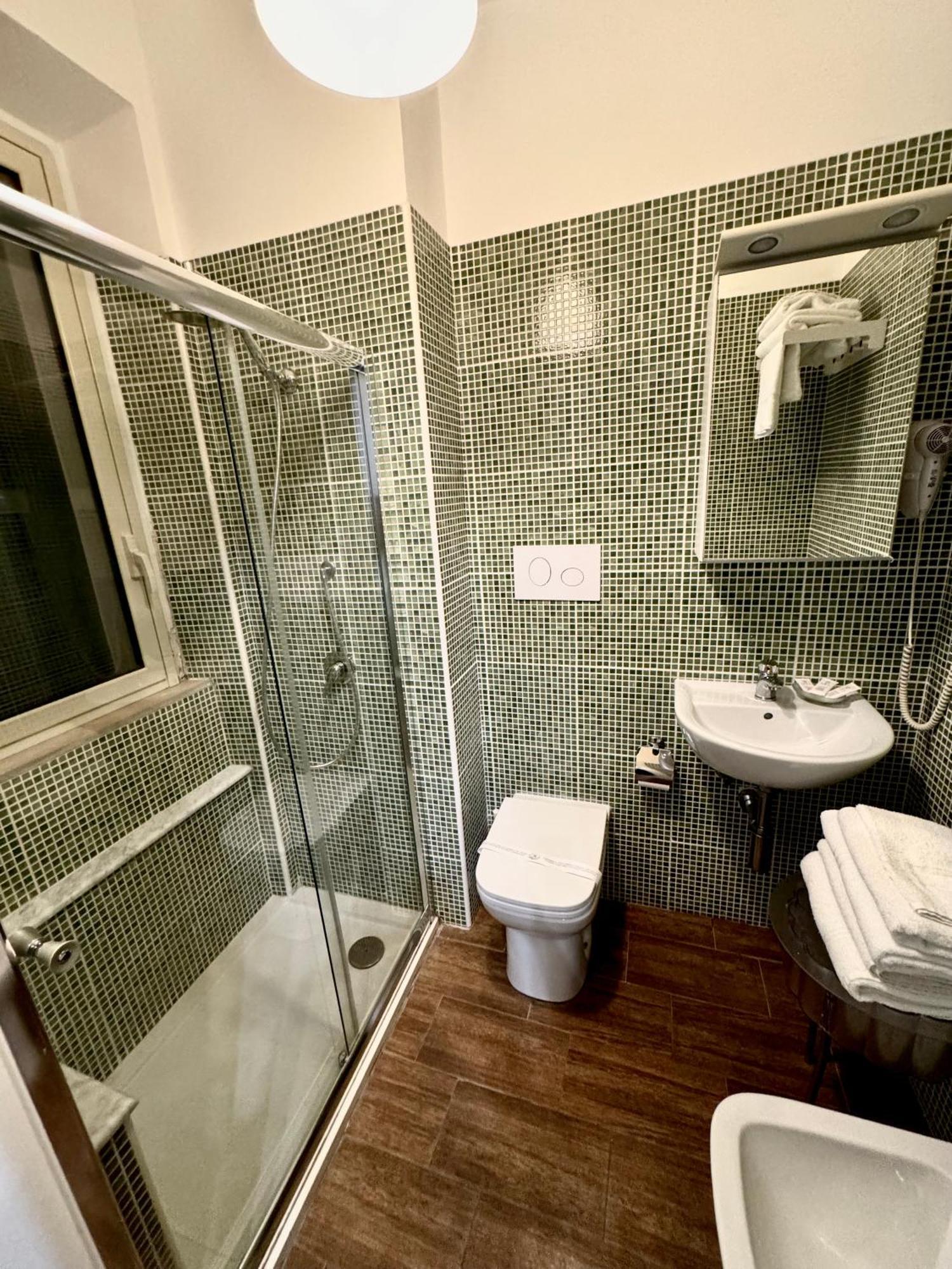 Enotria Bnb Bed & Breakfast Reggio di Calabria Eksteriør bilde